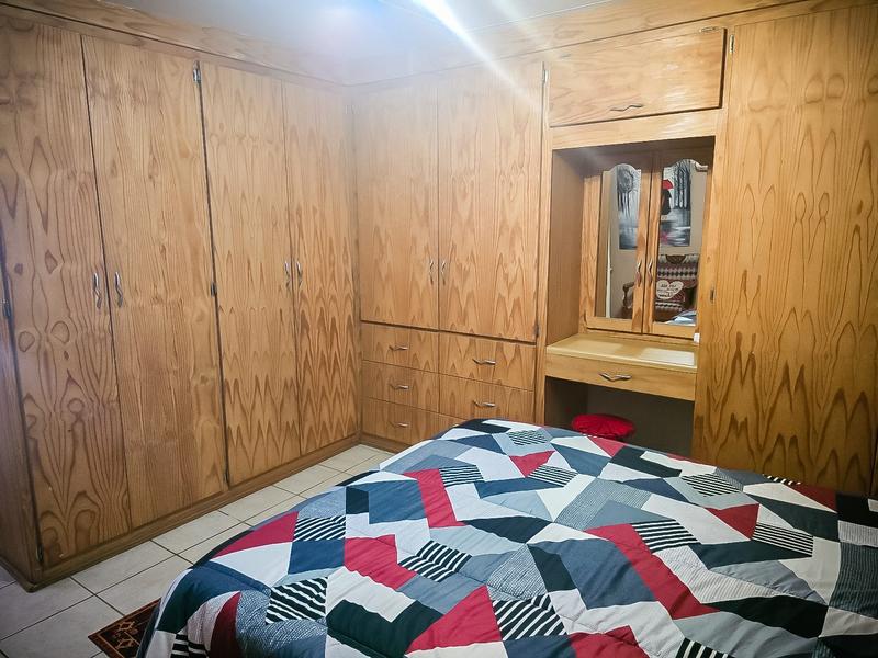 4 Bedroom Property for Sale in Hospitaalpark Free State